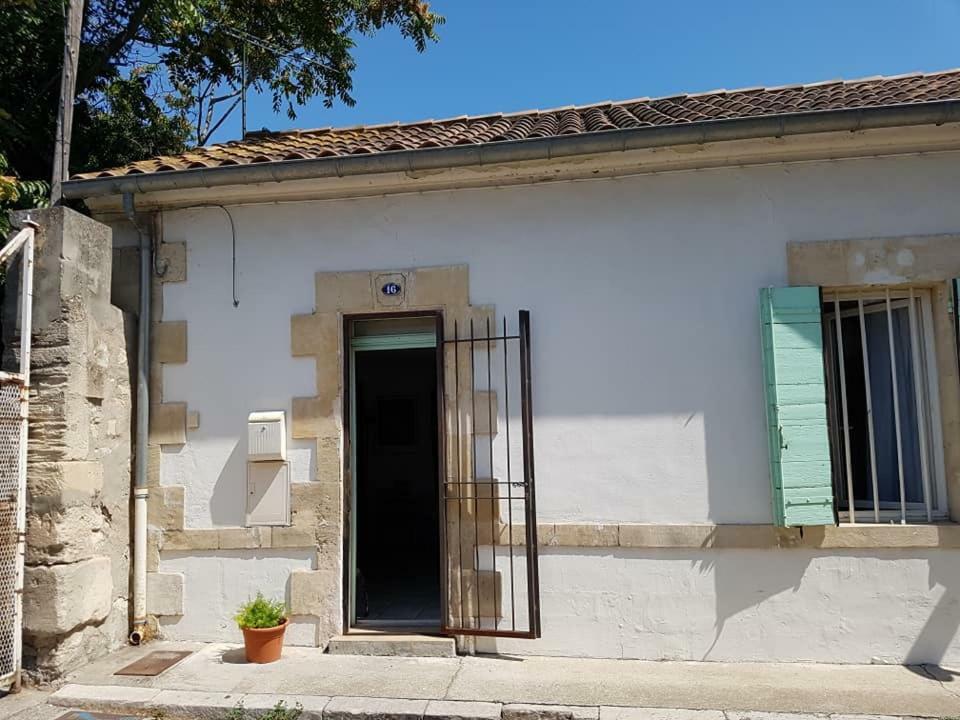 Jolie Petite Maison Idealement Situee Arles Zewnętrze zdjęcie